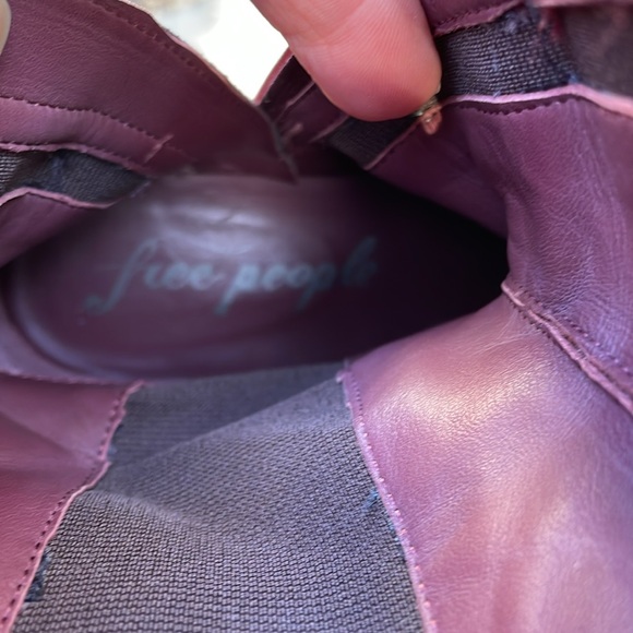 Free People Brooks Lug Sole Chelsea Boot in Cherry Red Chocolate size 7.5 - Picture 10 of 10